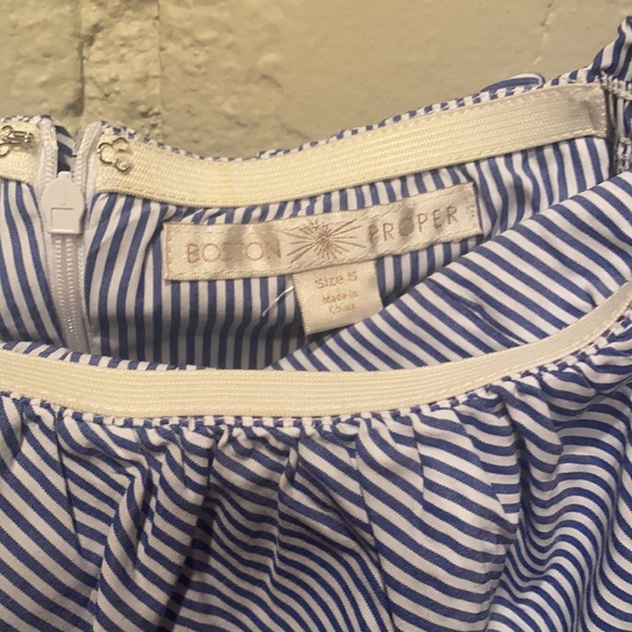 Women’s Boston Proper blouse - Picture 2 of 4